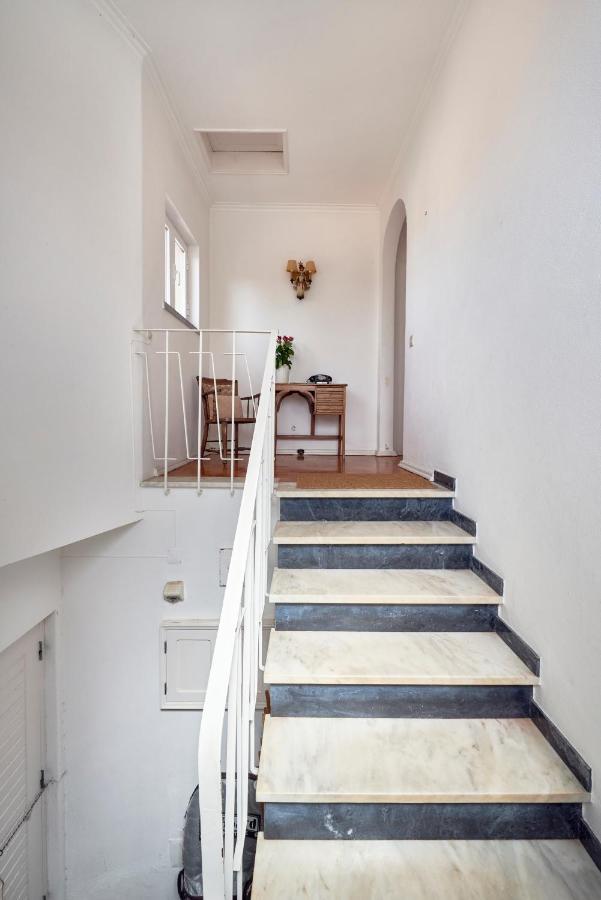 Bright Apartment With Garden In Cascais Esterno foto