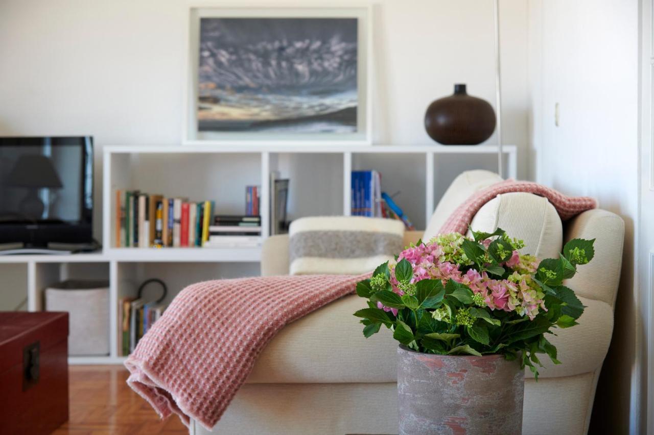 Bright Apartment With Garden In Cascais Esterno foto
