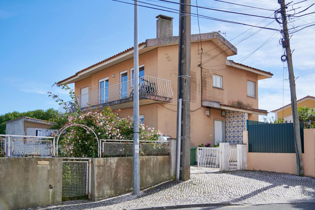 Bright Apartment With Garden In Cascais Esterno foto